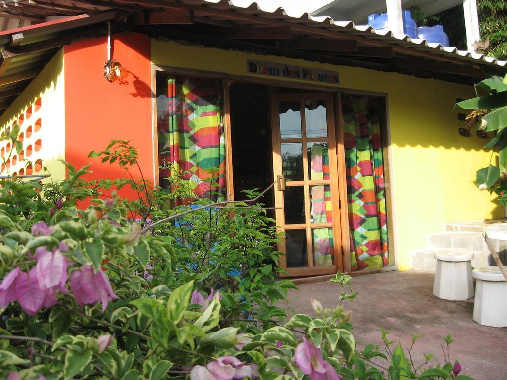 Dorm Des Fleurs Hostel Khao Lak Zewnętrze zdjęcie